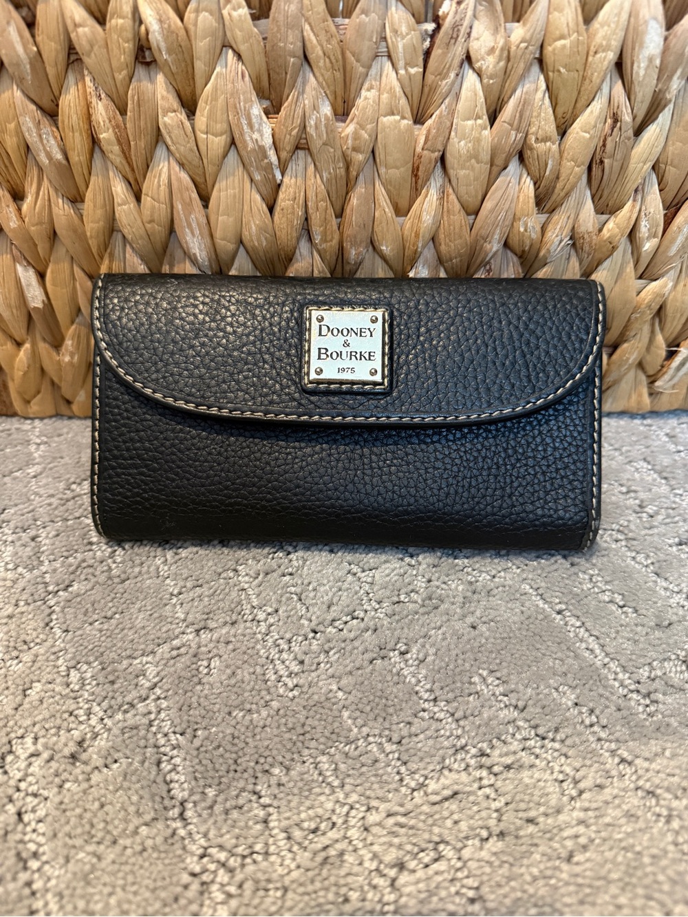 Dooney & Bourke Black Pebbled Leather Continental Wallet with Logo Plaque